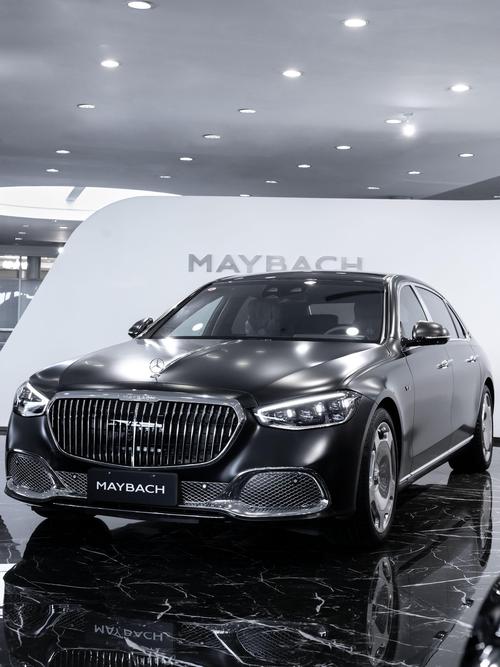 佛山59岚图汽车的售后服务让用户无忧出行，迈巴赫未来的豪华车趋势